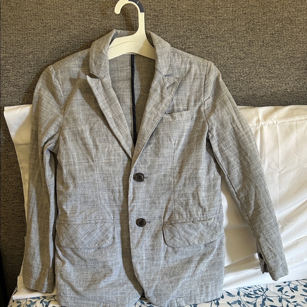 Cat & Jack Light Gray kids suit